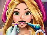 Блондинка-принцесса у стоматолога