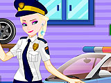 Эльза - агент полиции